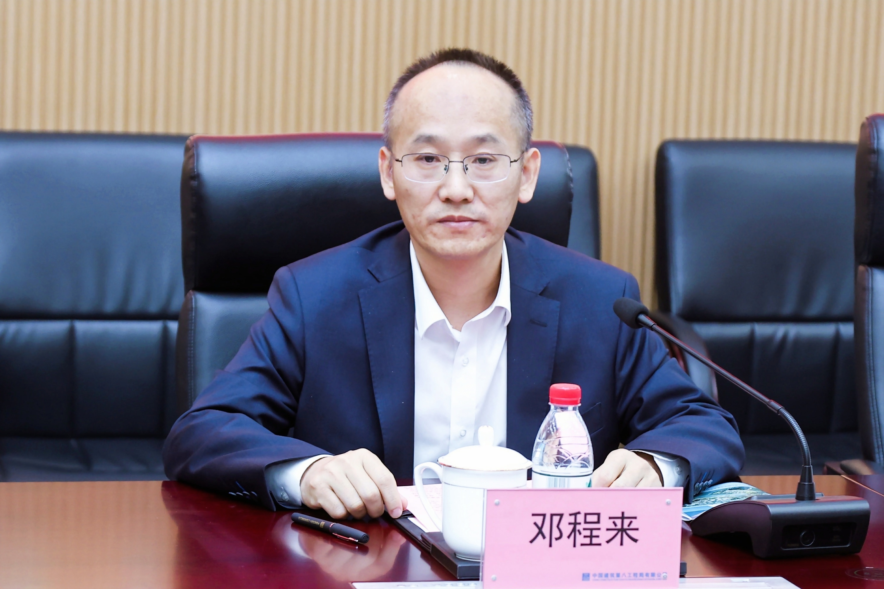 ZHOU4735-opq413511299.jpg