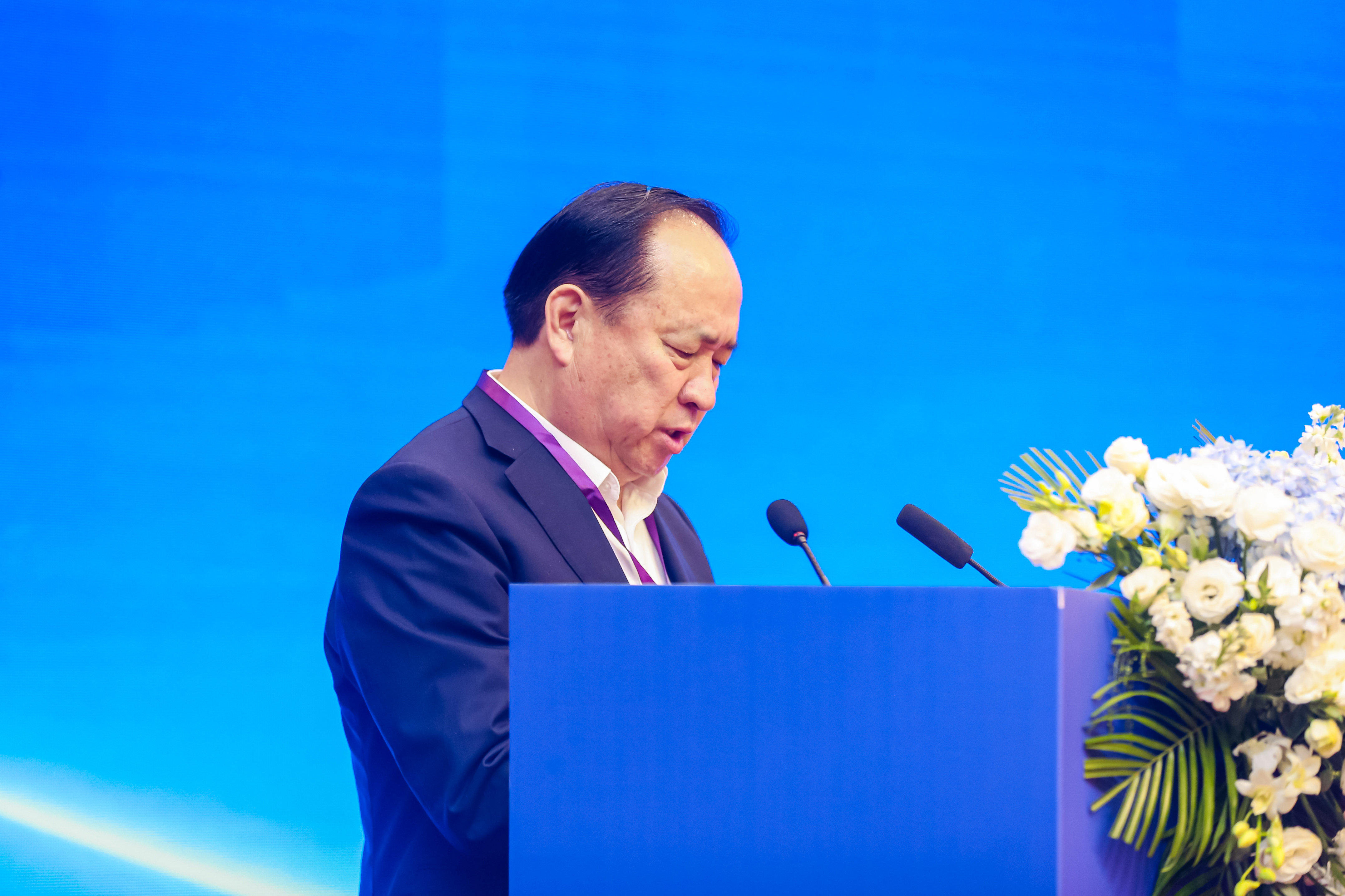 2河南省建筑业协会会长王国清 副本.jpg