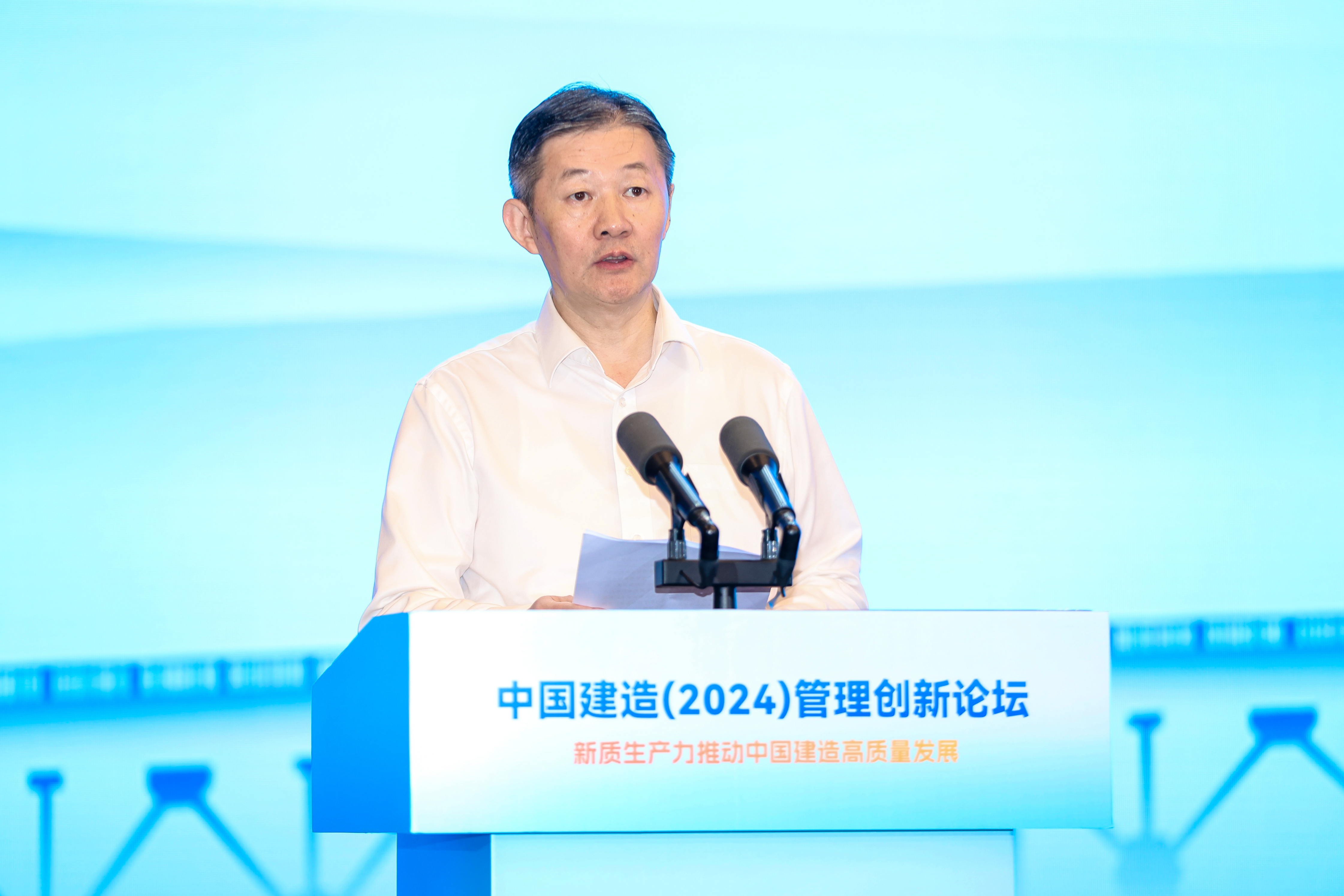 李晶杰.jpg