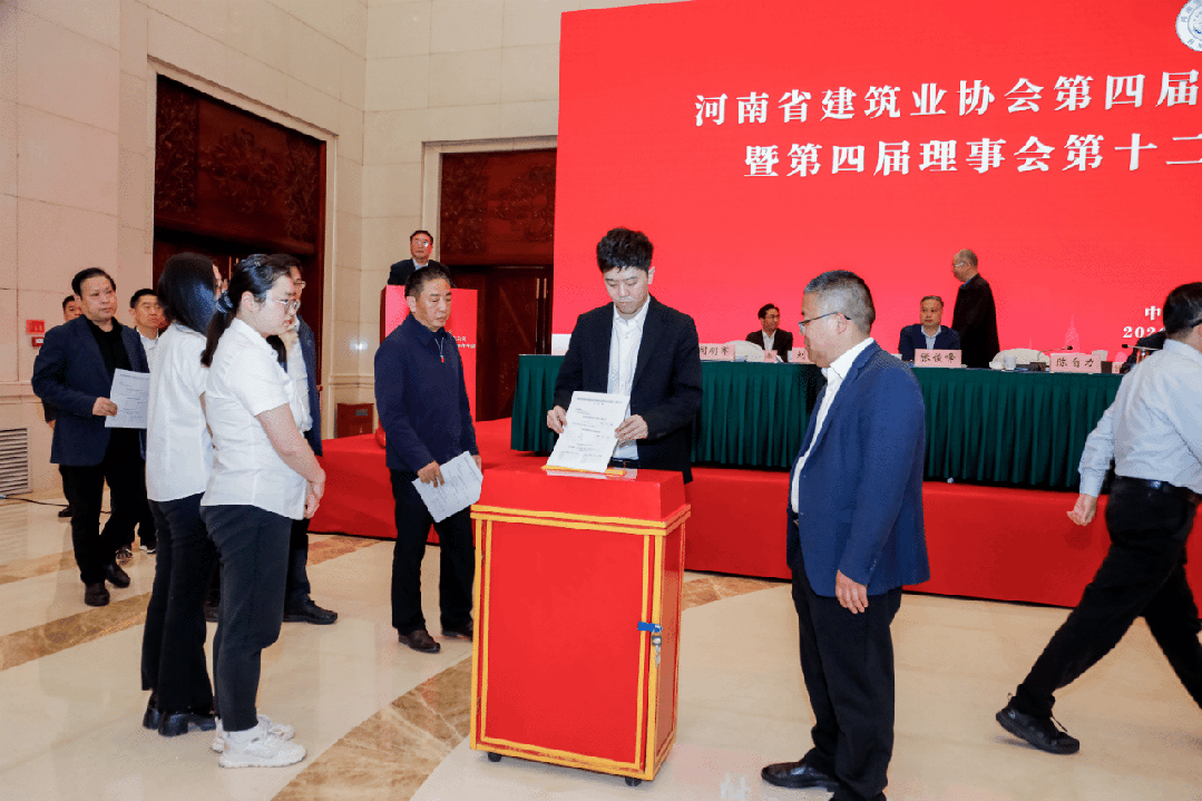 动图.gif 动图.gif